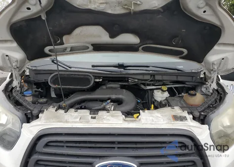 2017 Ford Transit T-250 z USA, uszkodzony, nr VIN 1FTYR1ZM8HKA89773